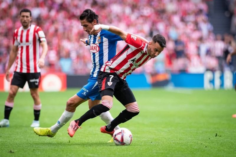 Bilbao được đánh giá mạnh hơn Espanyol